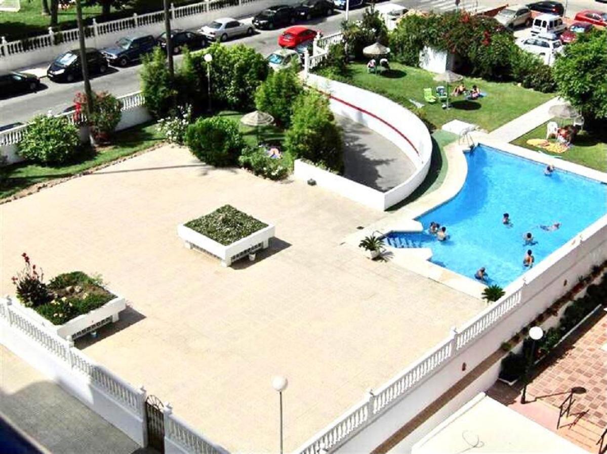 Luxury Beachfront Apartment In Benalmadena Costa Buitenkant foto