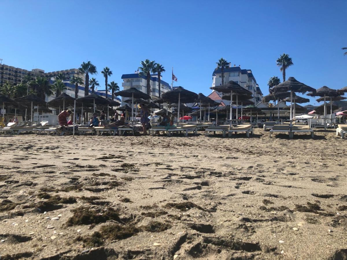 Luxury Beachfront Apartment In Benalmadena Costa Buitenkant foto