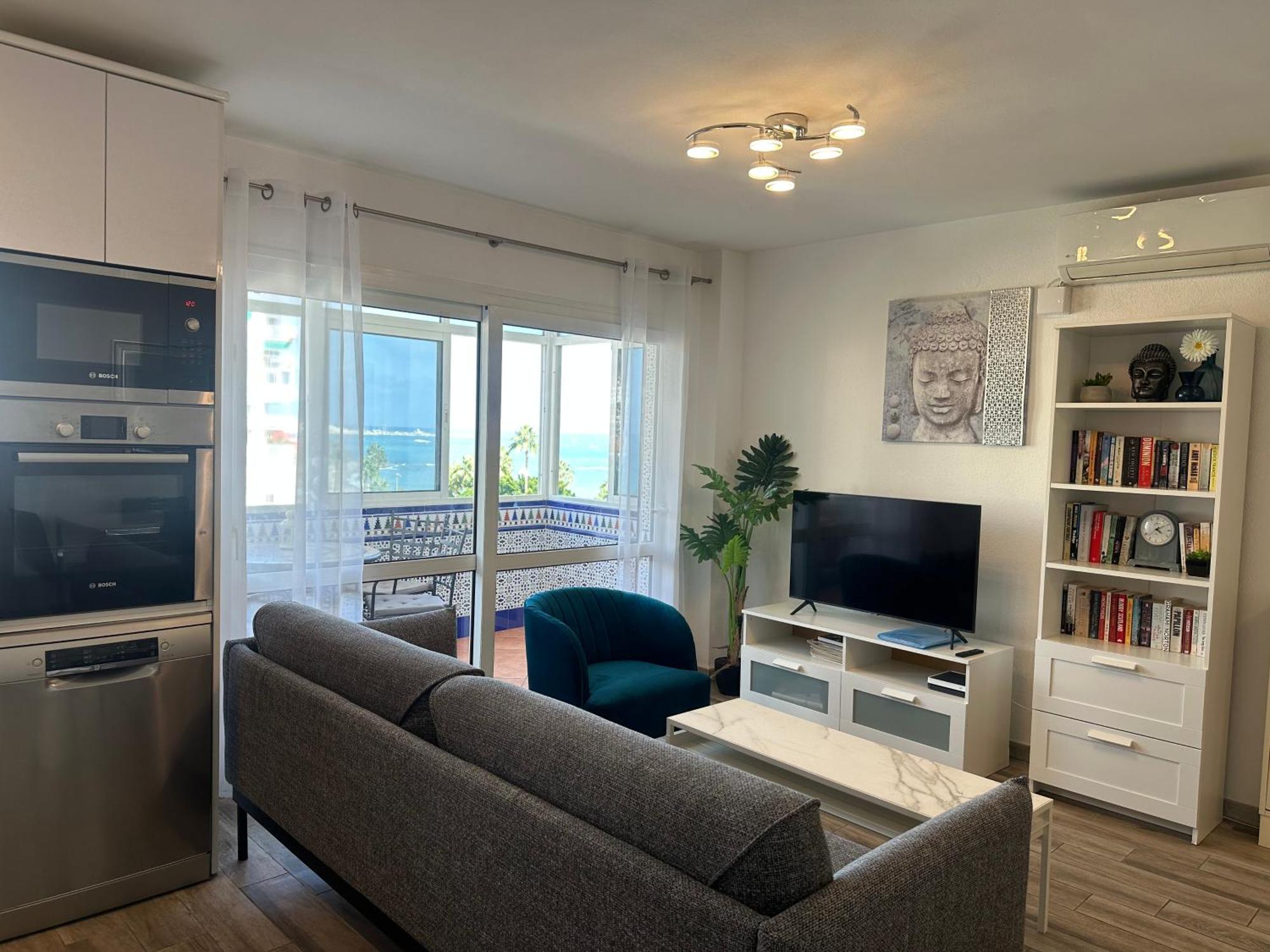 Luxury Beachfront Apartment In Benalmadena Costa Buitenkant foto