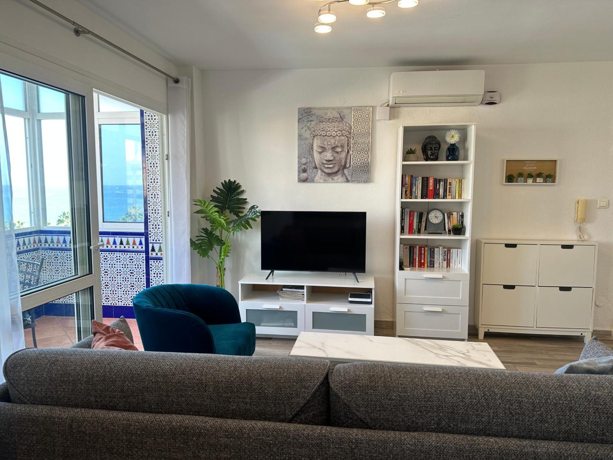 Luxury Beachfront Apartment In Benalmadena Costa Buitenkant foto